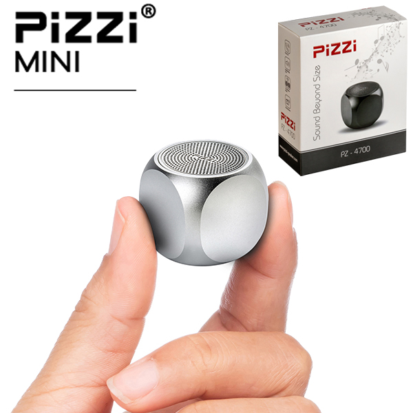רמקול Bluetooth ממותג PiZZi Mini עוצמתי 3W במידות קטנות במיוחד, מונח על אצבע ומגיע באריזת מתנה